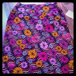 LuLaRoe Medium. Cassie